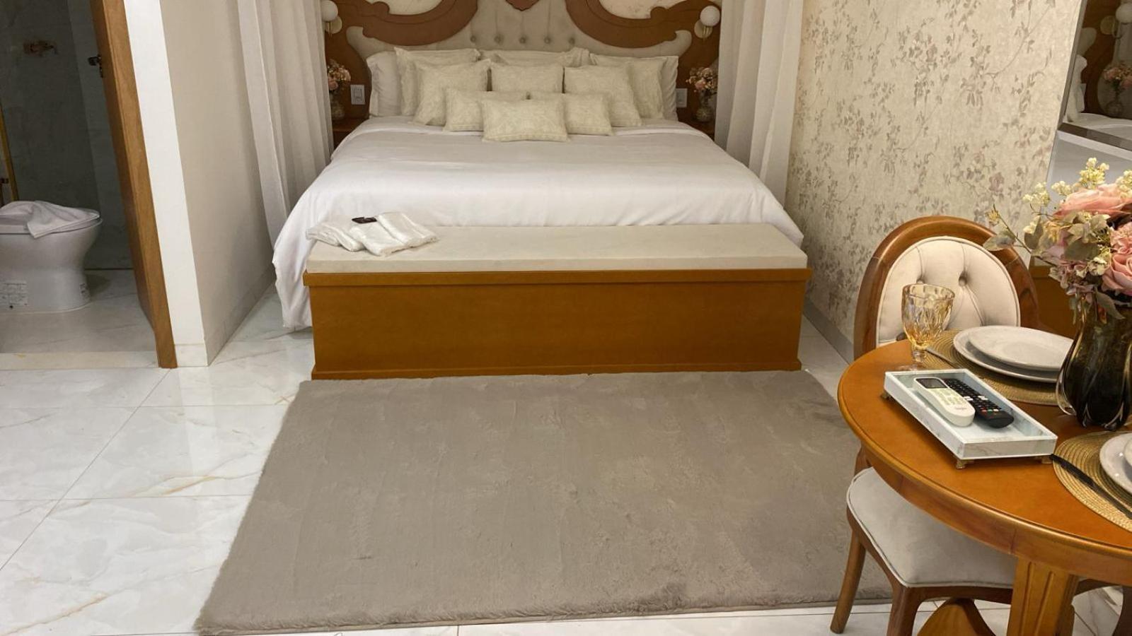 Hotel Pousada Chale Das Flores Сертанзінью Екстер'єр фото